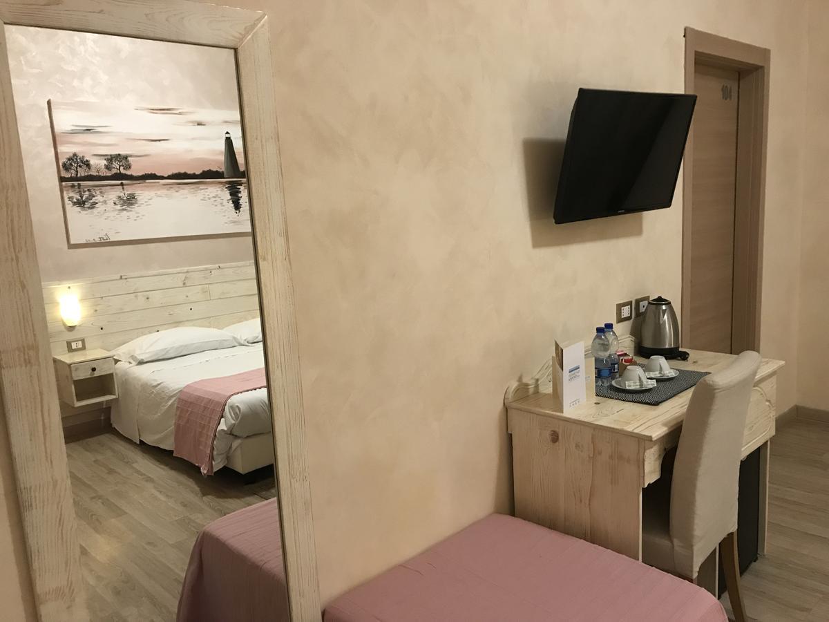 Fiumicino Airport B&B Deluxe Ngoại thất bức ảnh